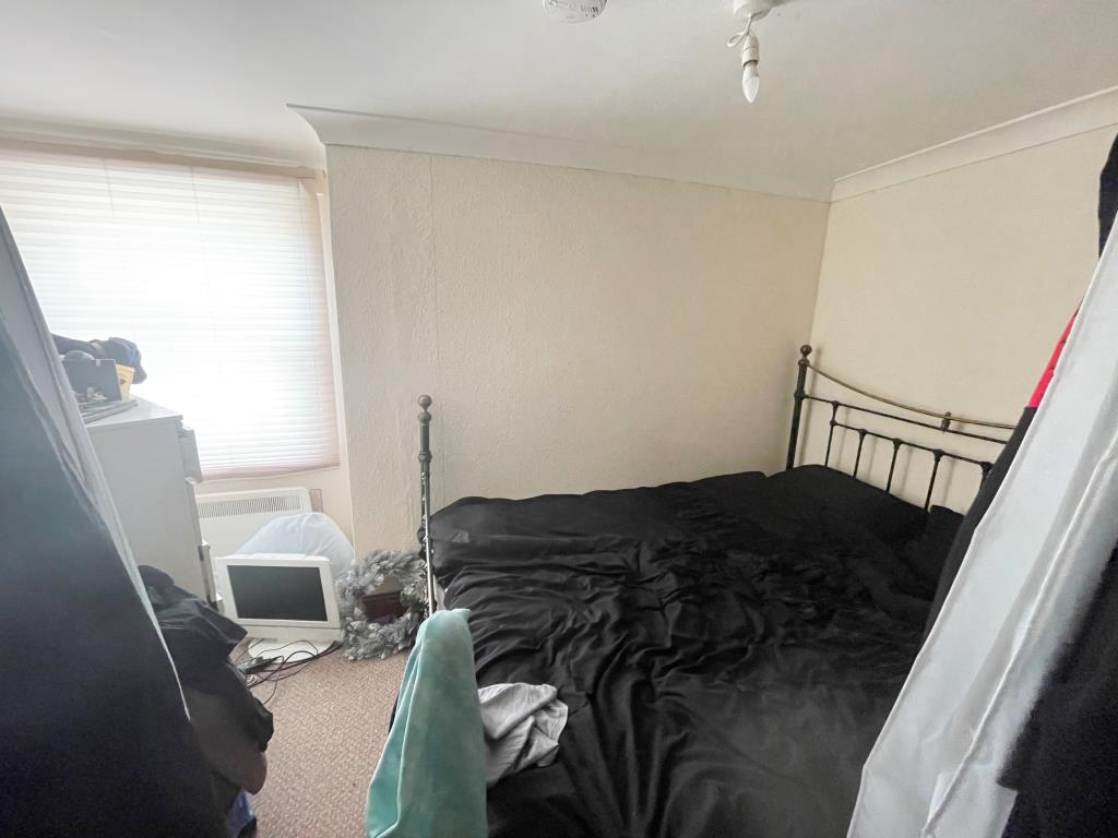 Lot: 78 - FREEHOLD INVESTMENT -
